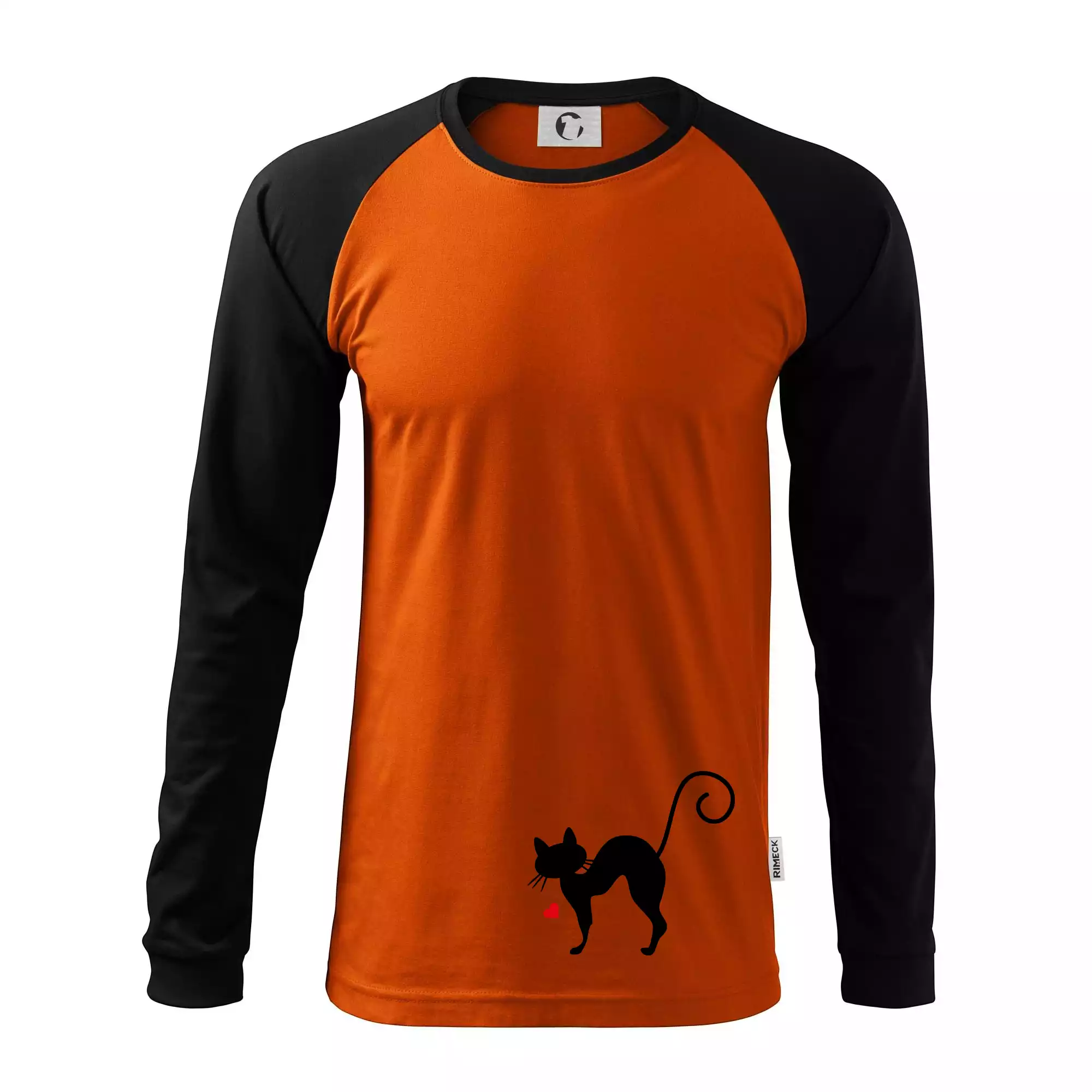 Zamilovaná kočka prohnutá