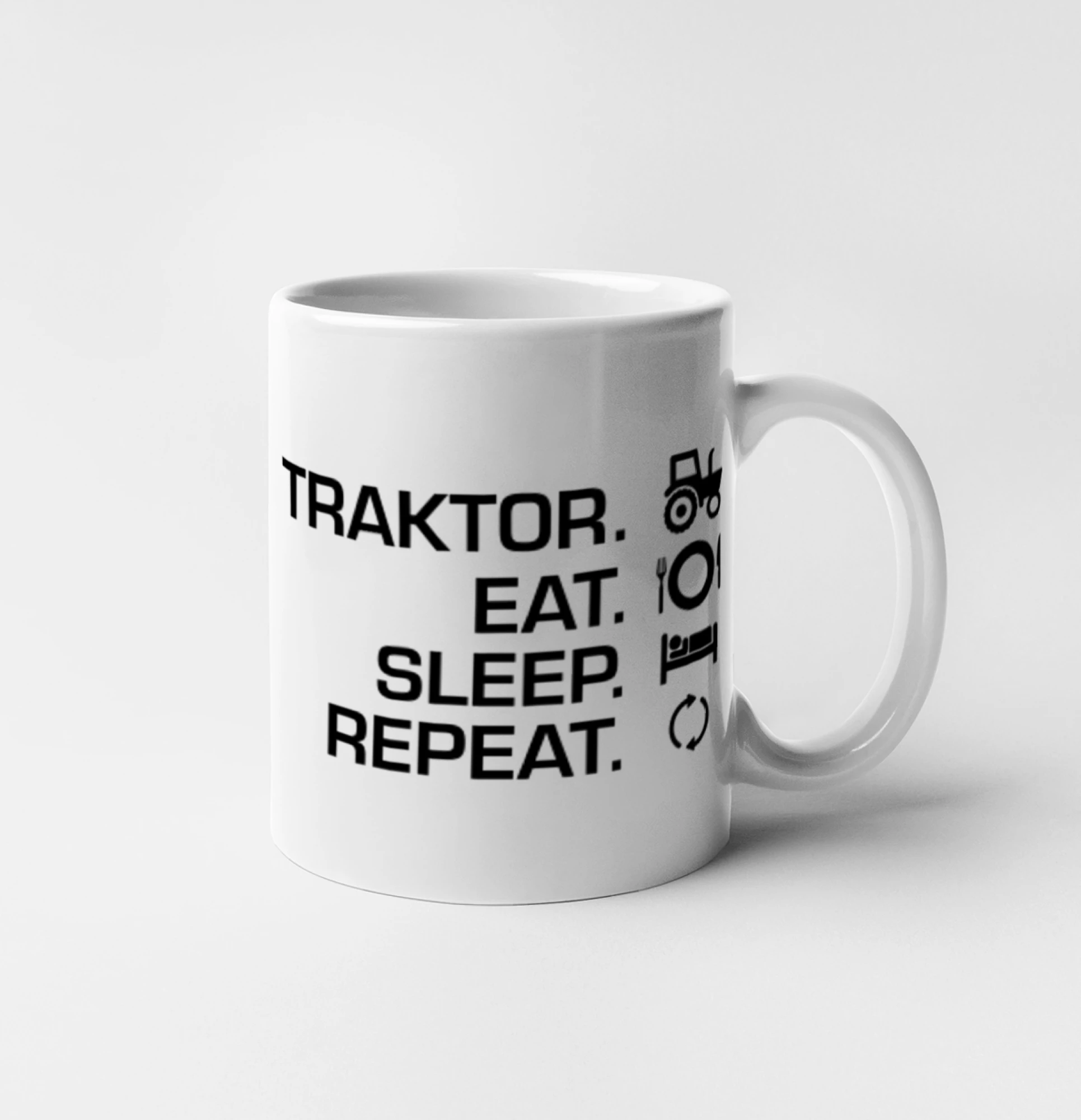 Traktor eat sleep repeat