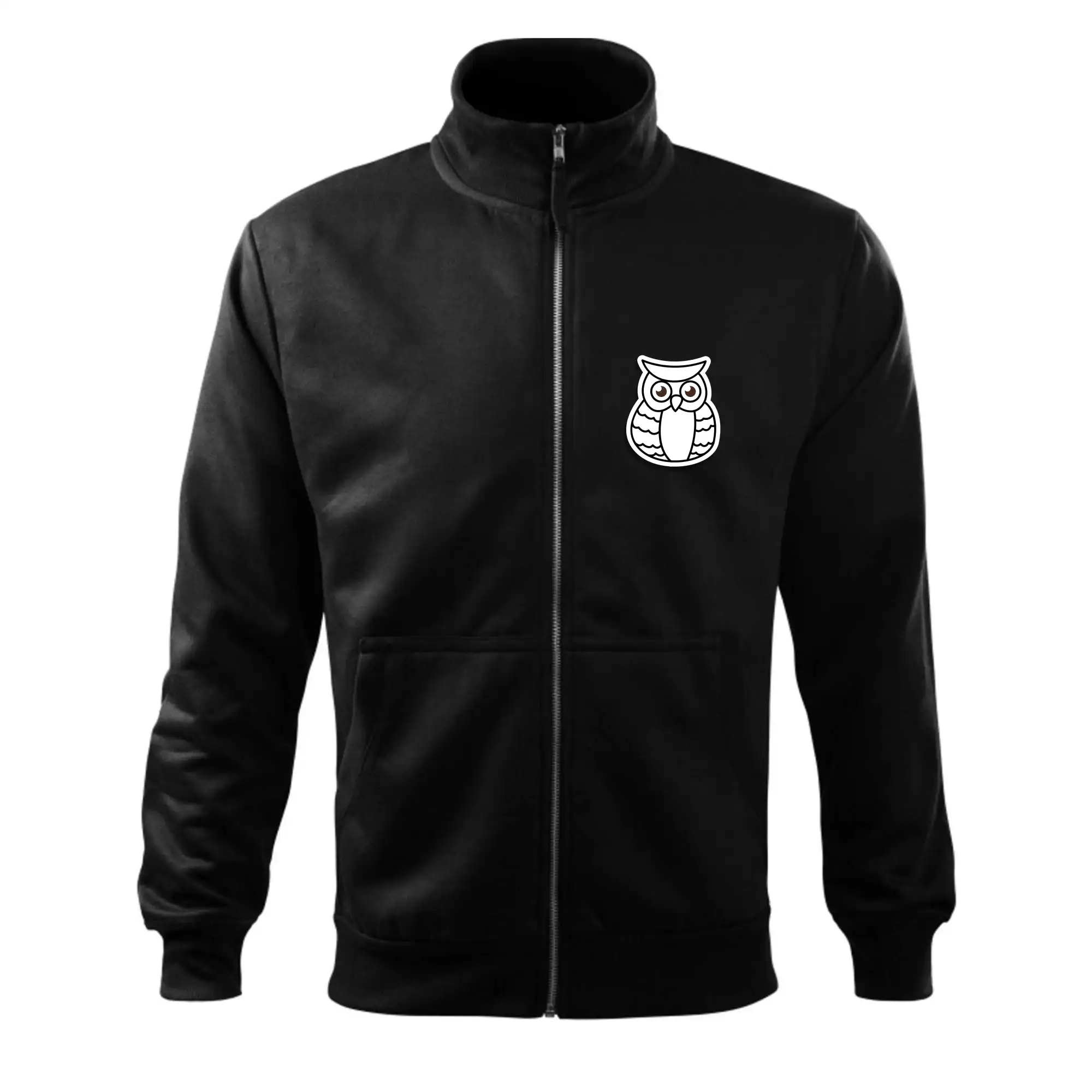 Sova kreslená na prsu