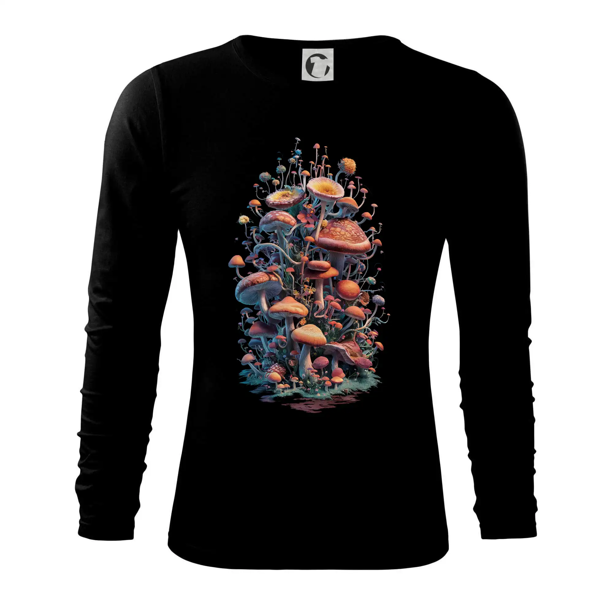 Goblincore  mushrooms and tiny creatures