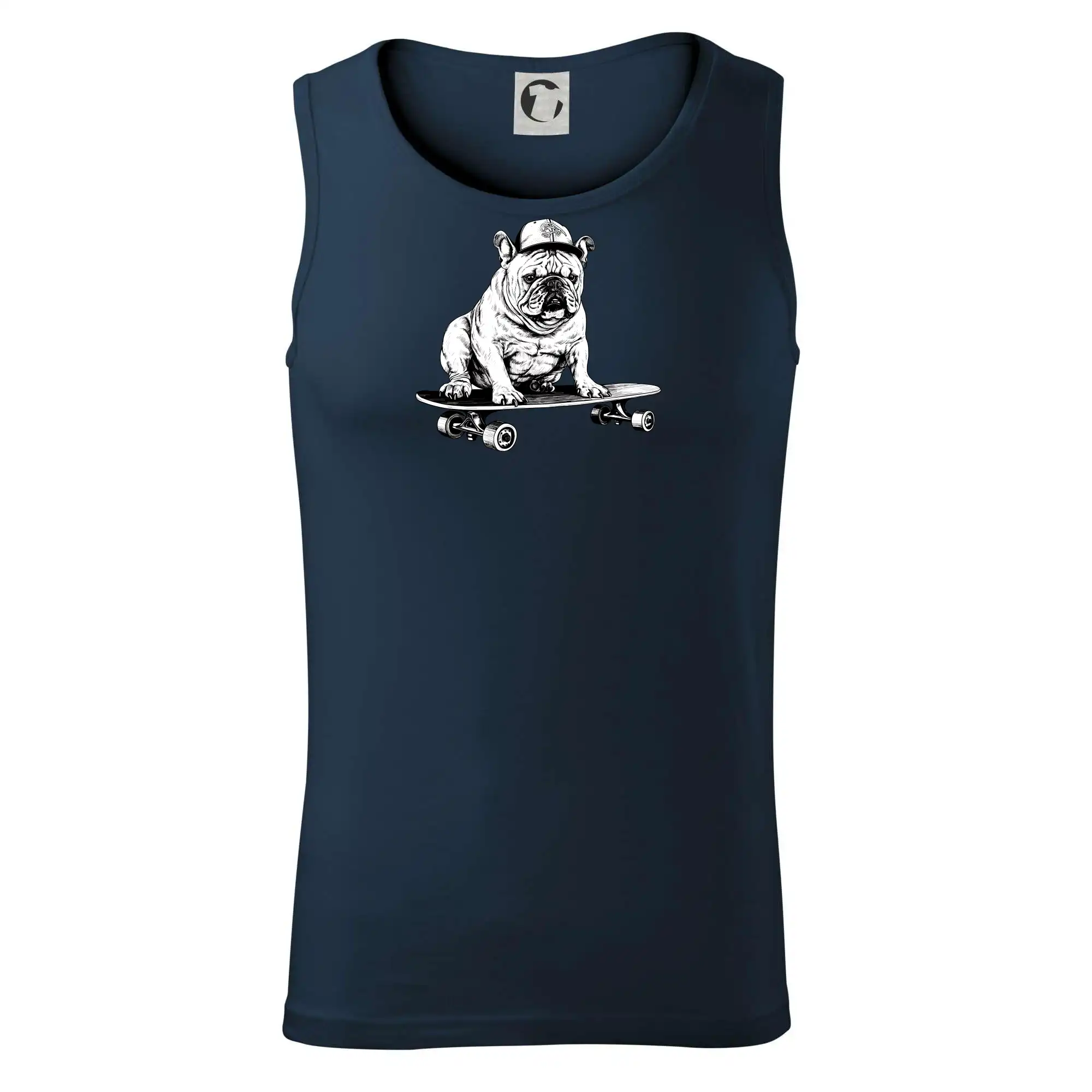 Černobílý buldok na skateboardu