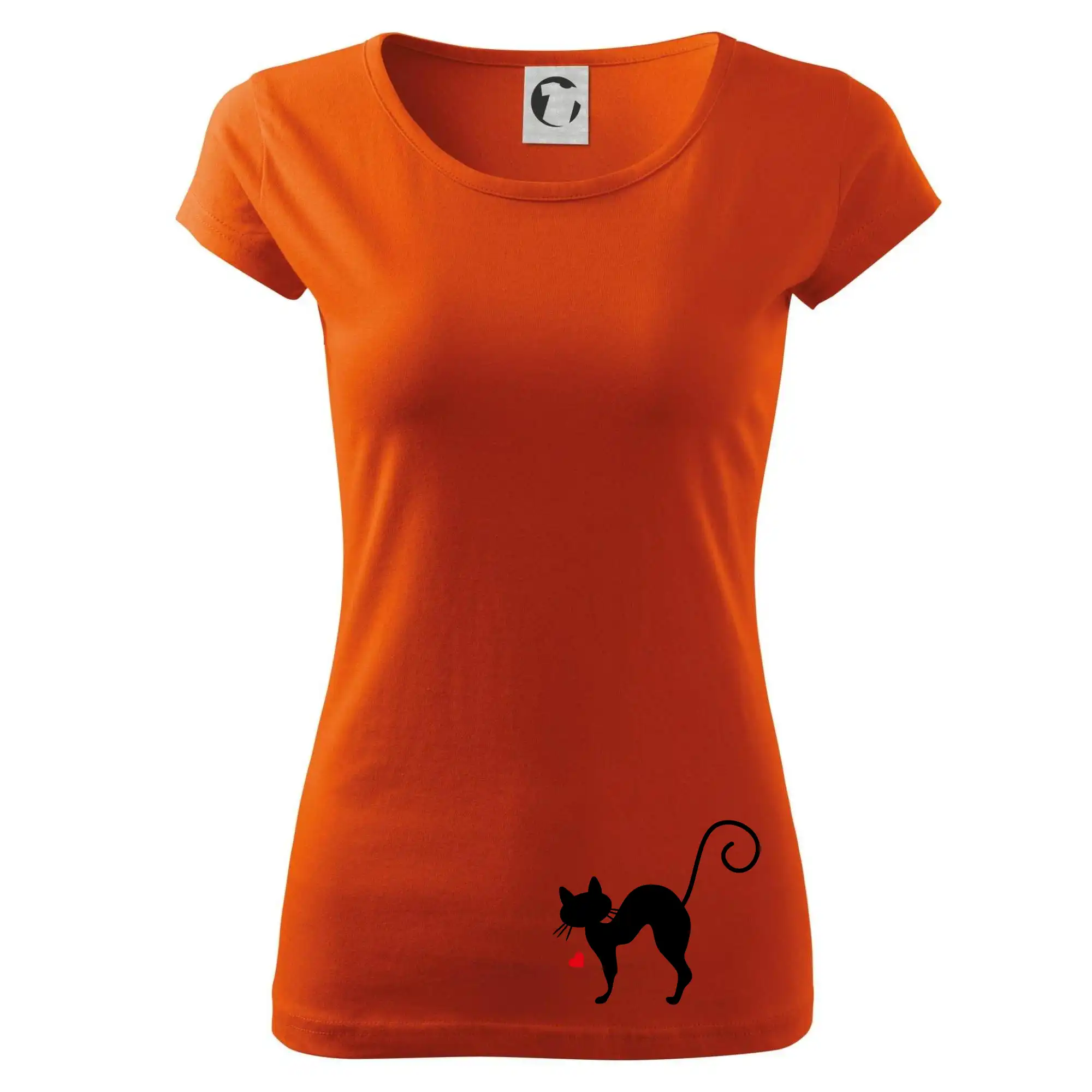 Zamilovaná kočka prohnutá