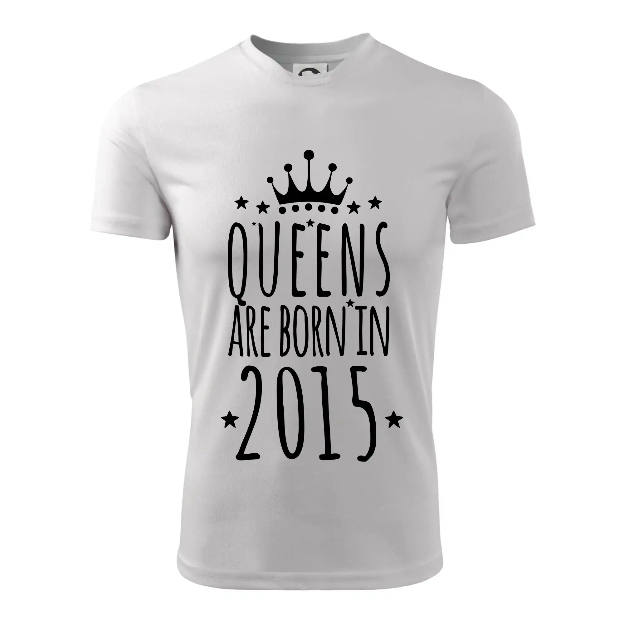 Queens are born in 2015