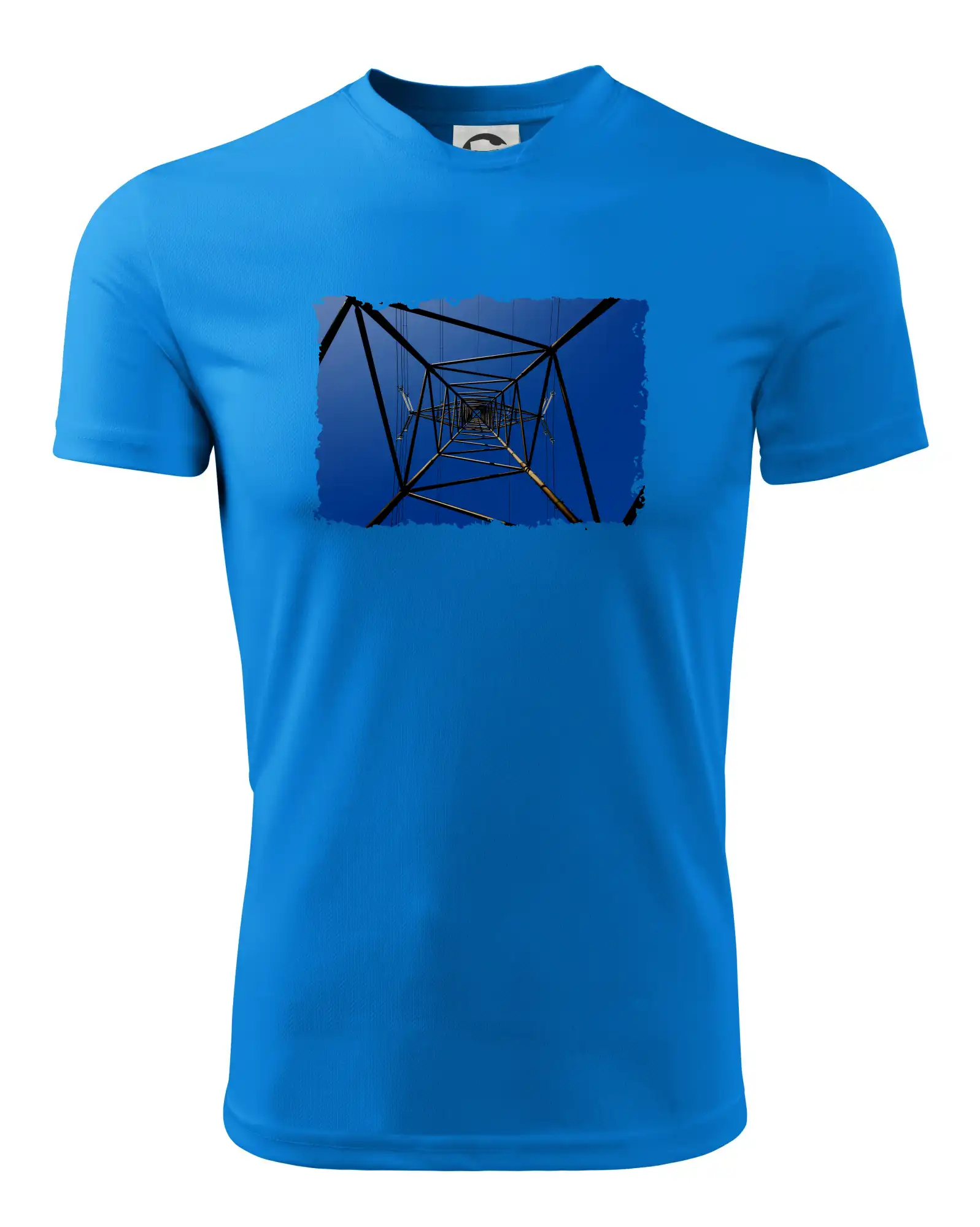 Stožár vysokého napětí zespodu