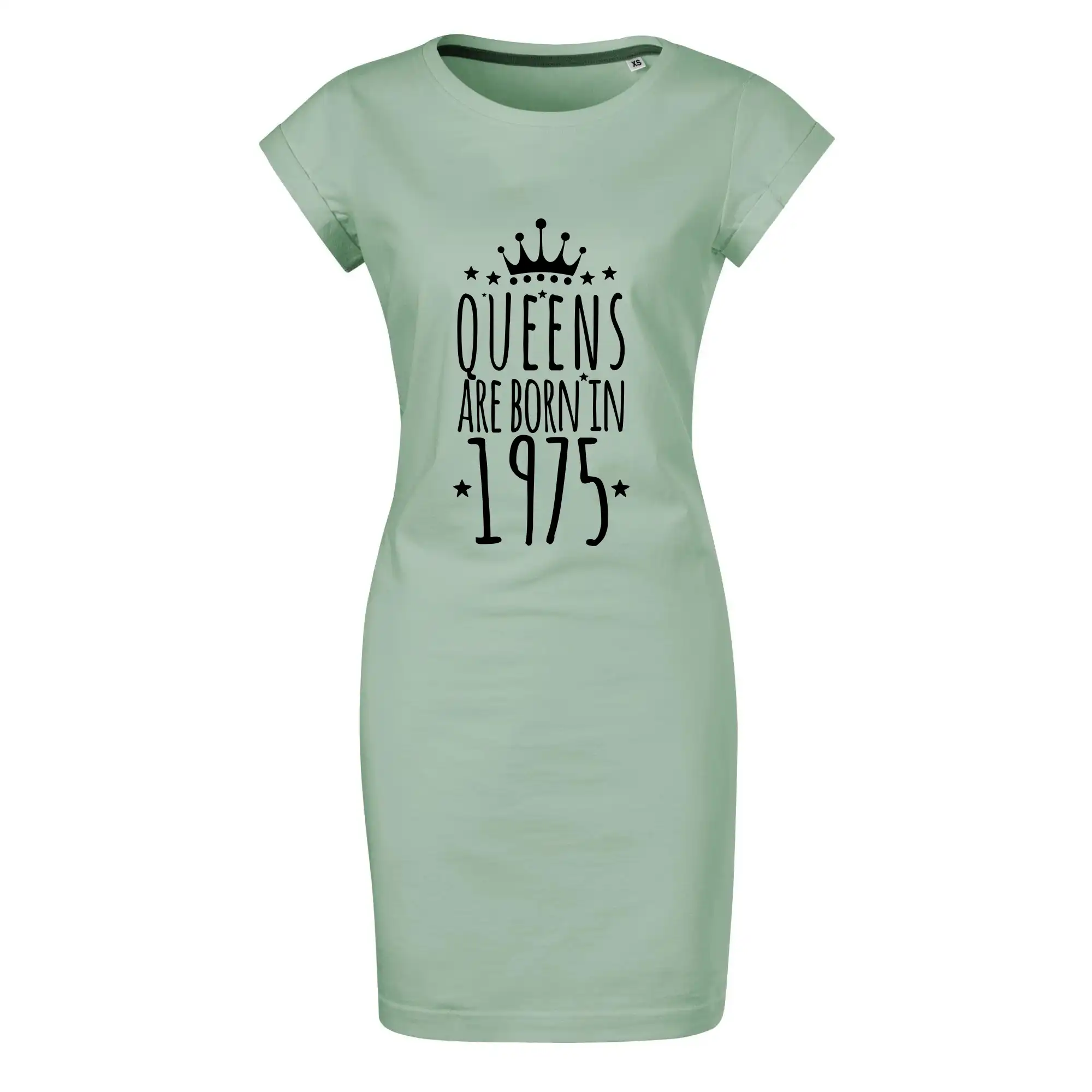 Queens are born in 1975