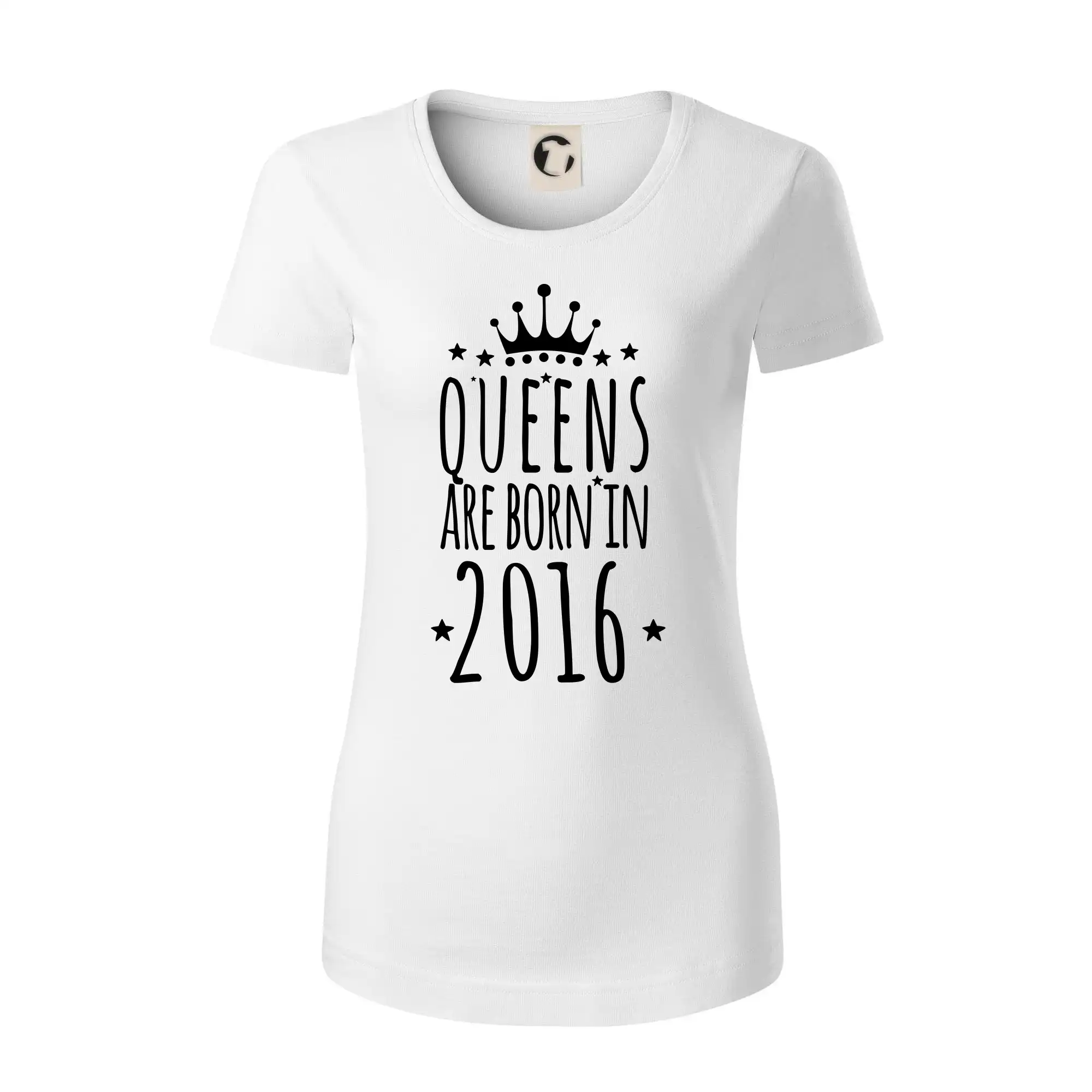 Queens are born in 2016