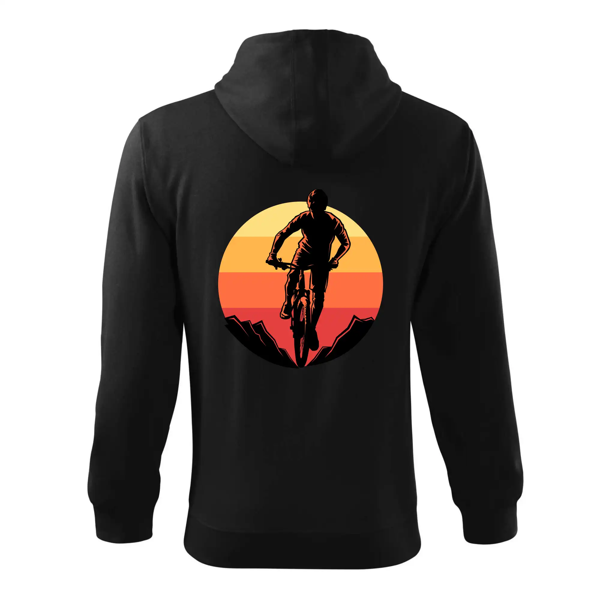 MTB cyklista a západ slunce