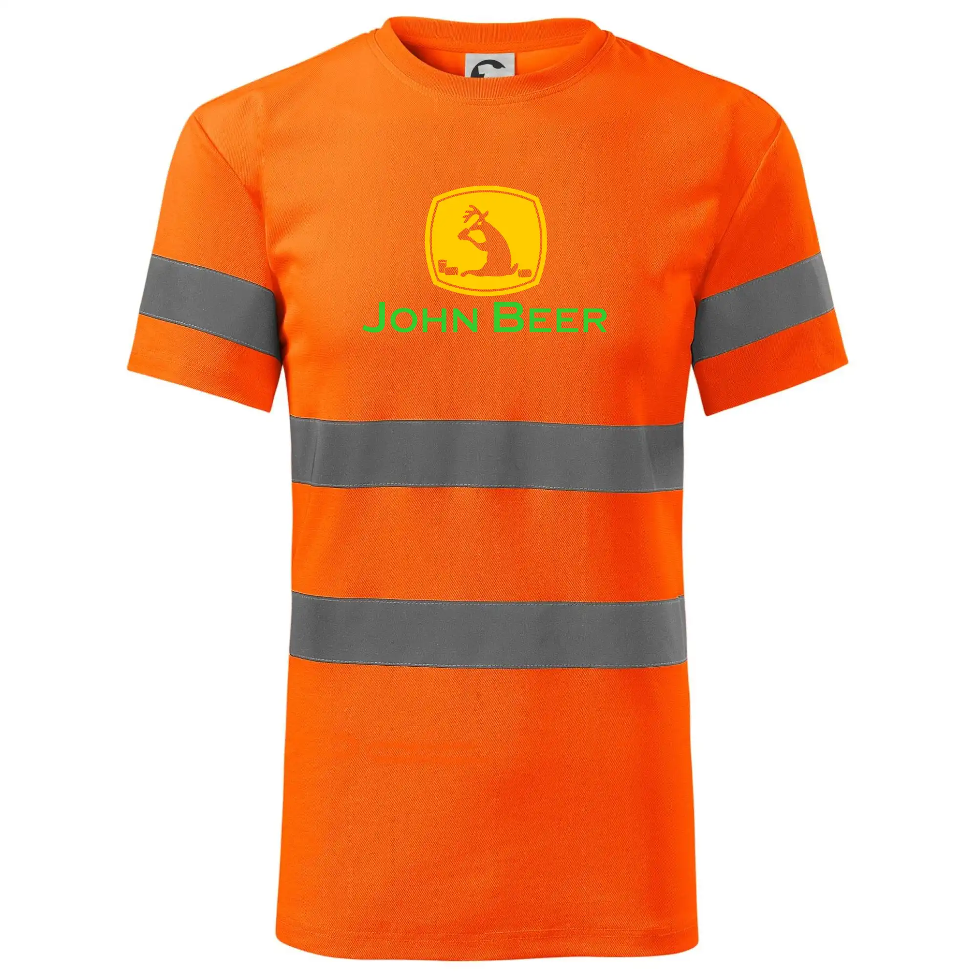 John Beer jelen s pivem