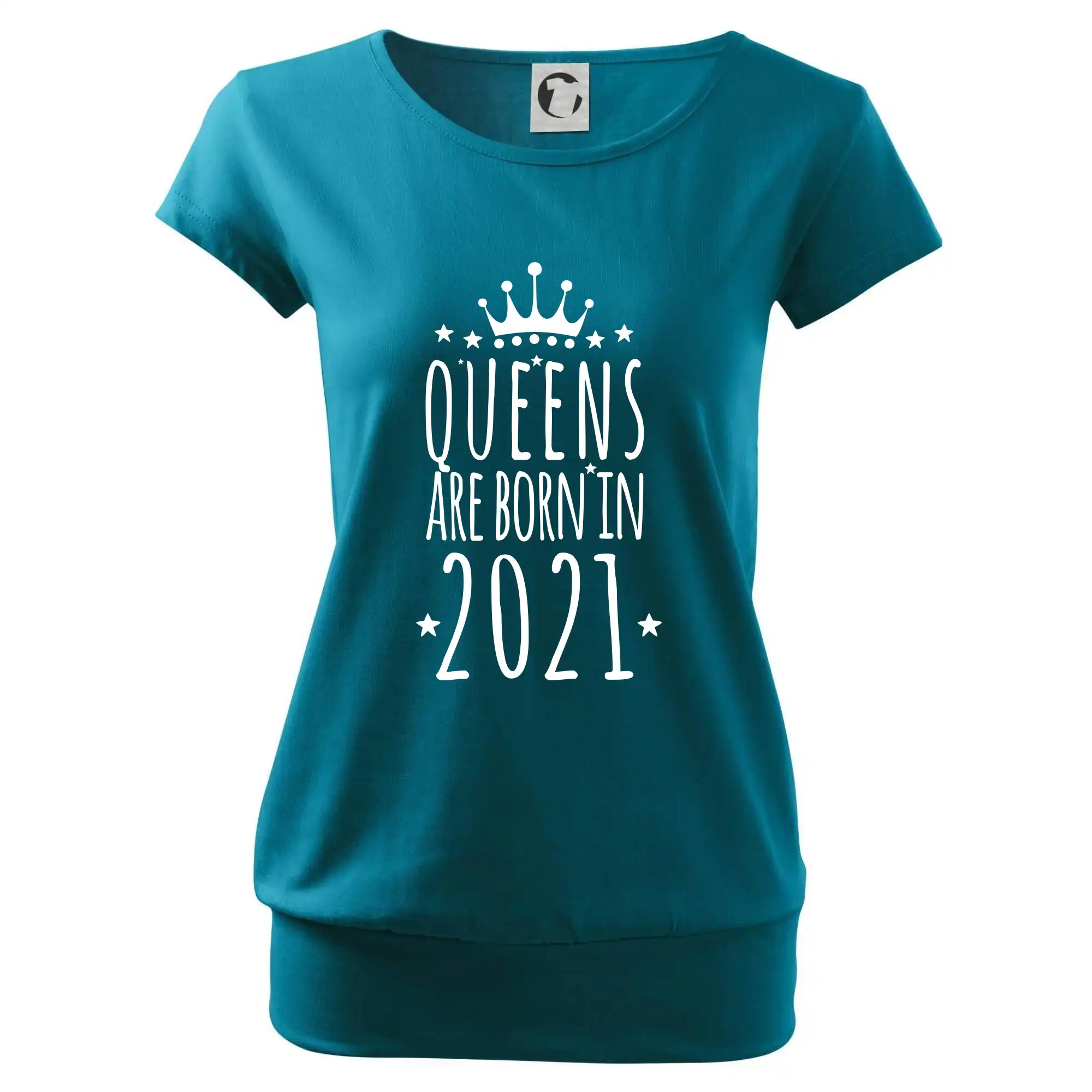 Queens are born in 2021