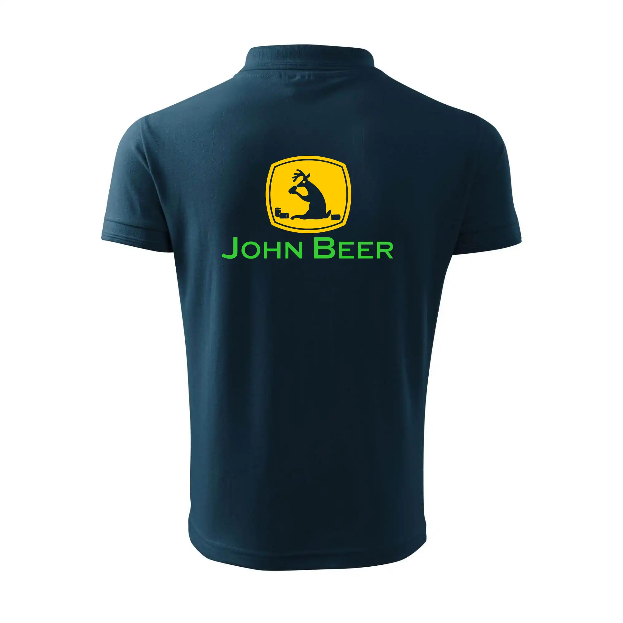 John Beer jelen s pivem