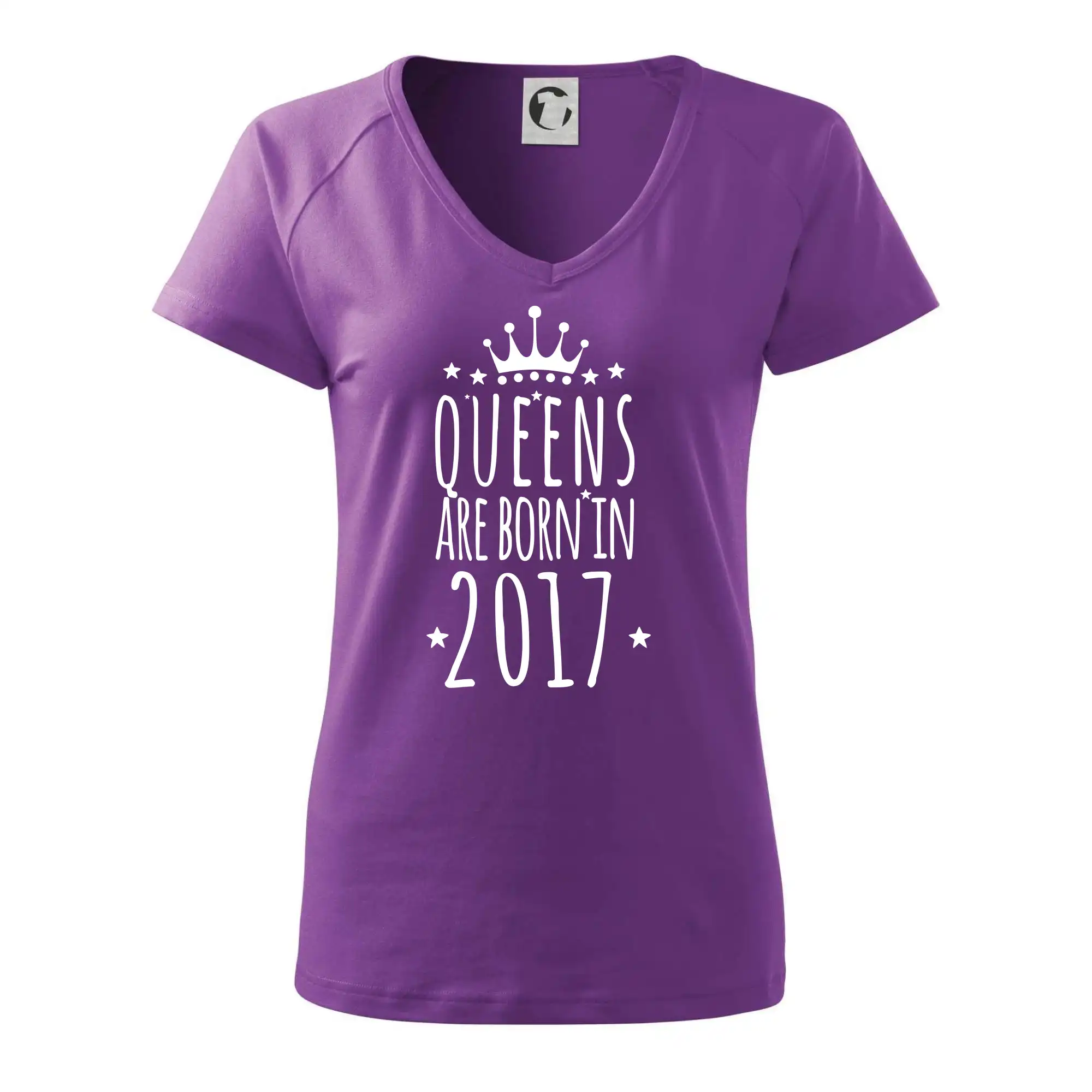 Queens are born in 2017