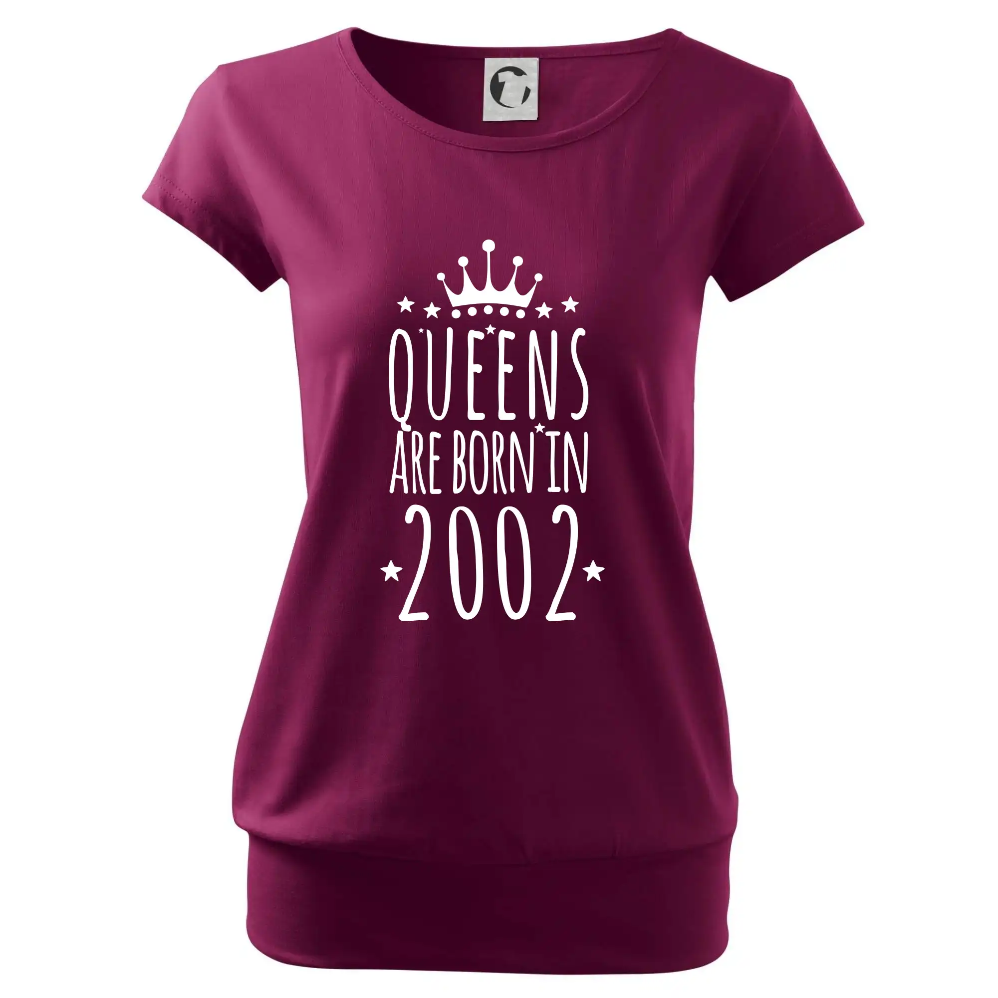Queens are born in 2002