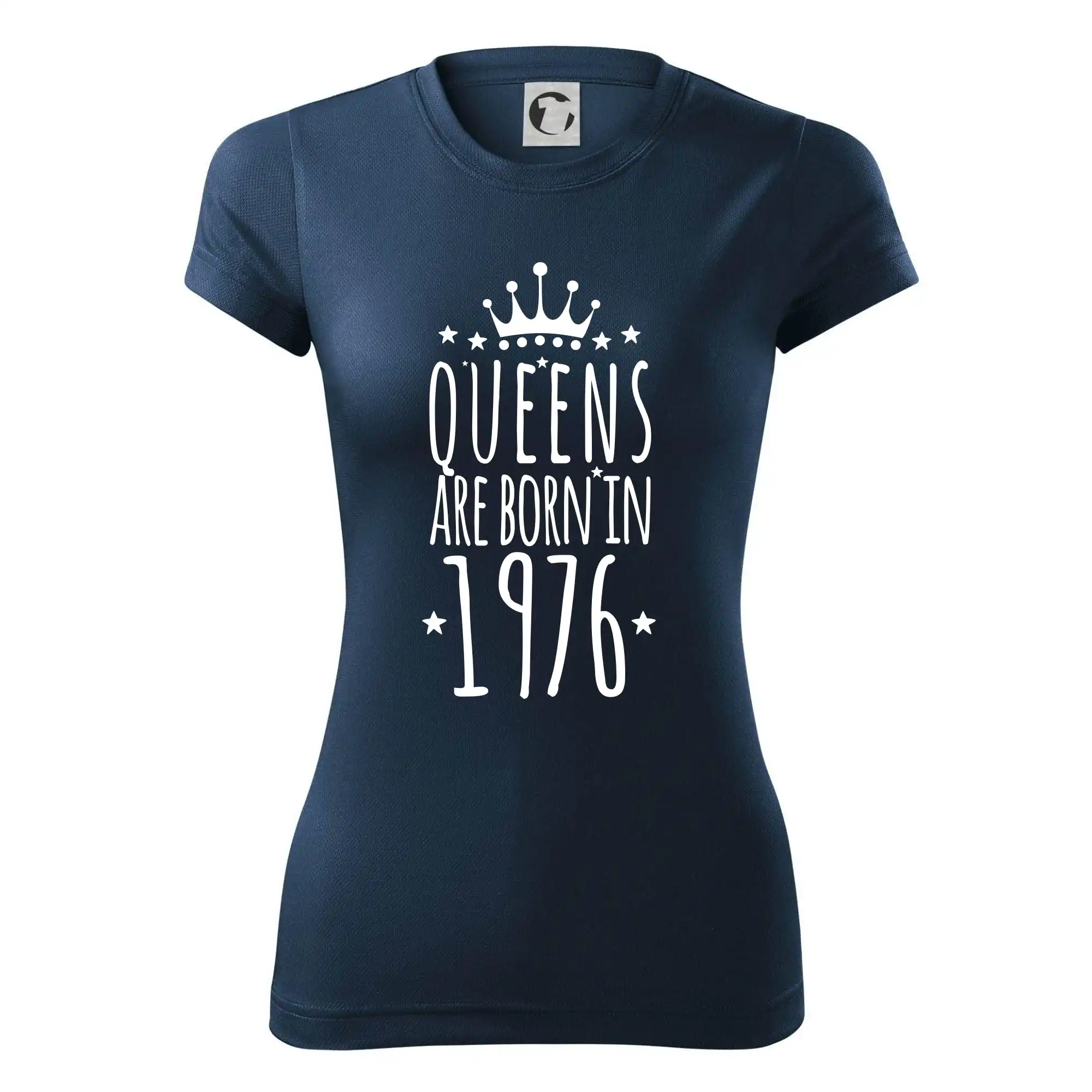 Queens are born in 1976