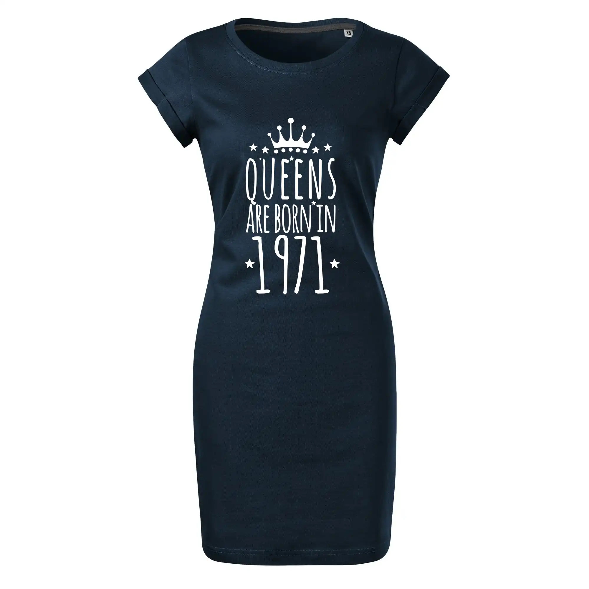 Queens are born in 1971