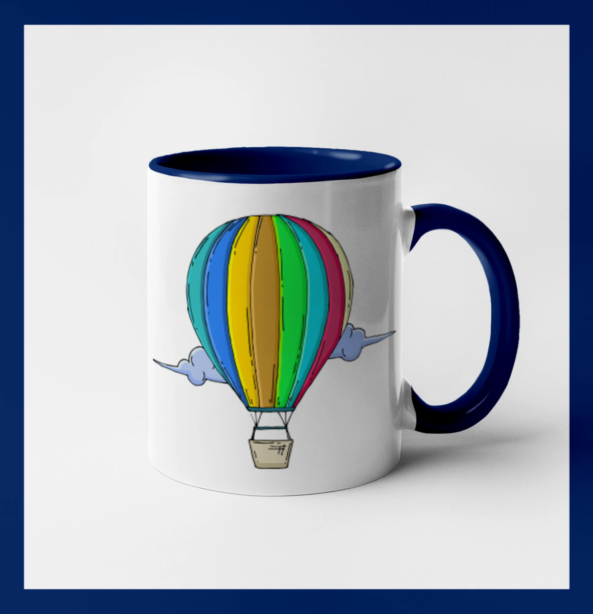 Horkovzdušný balon v oblacích