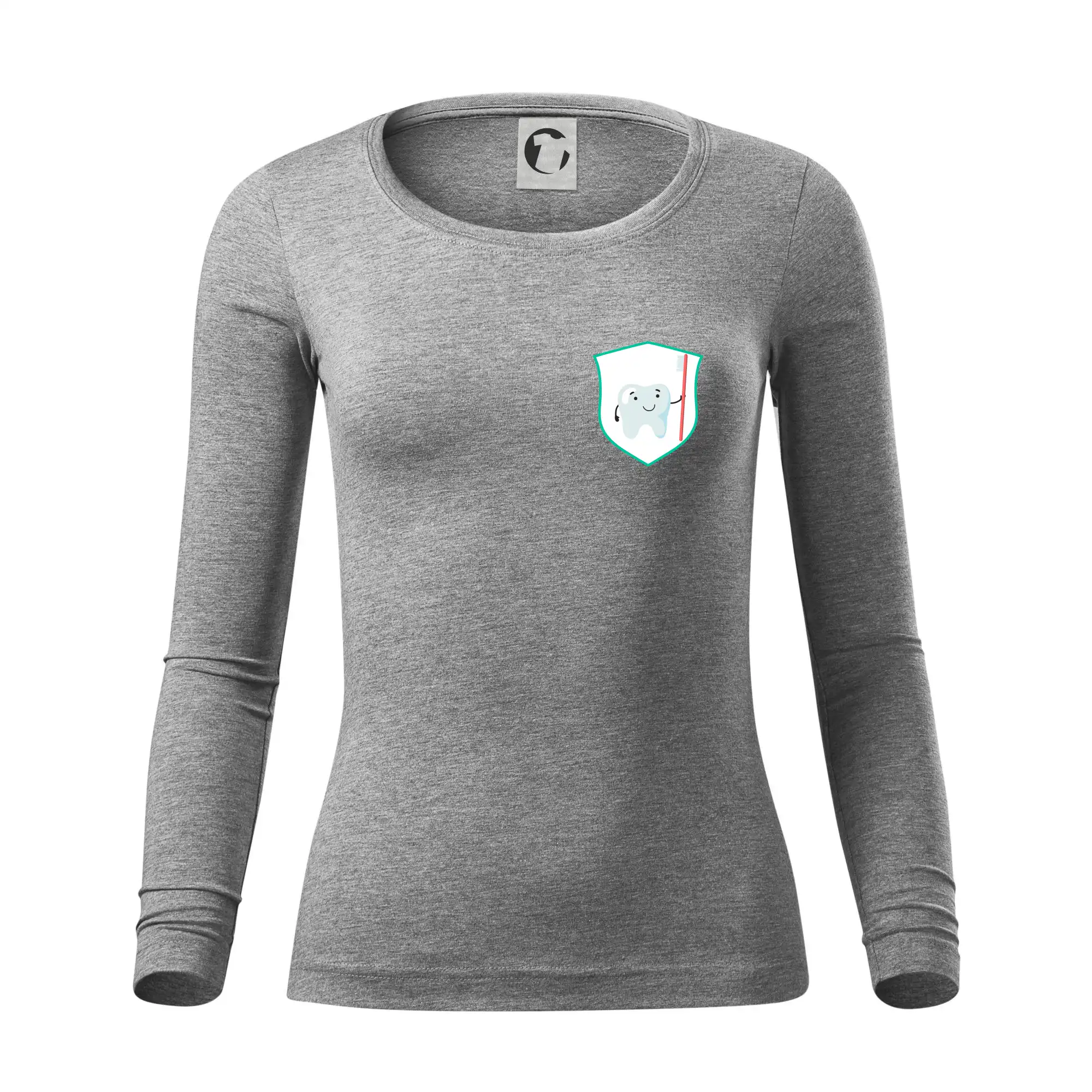 Zoubek na prsu - zubní kartáček