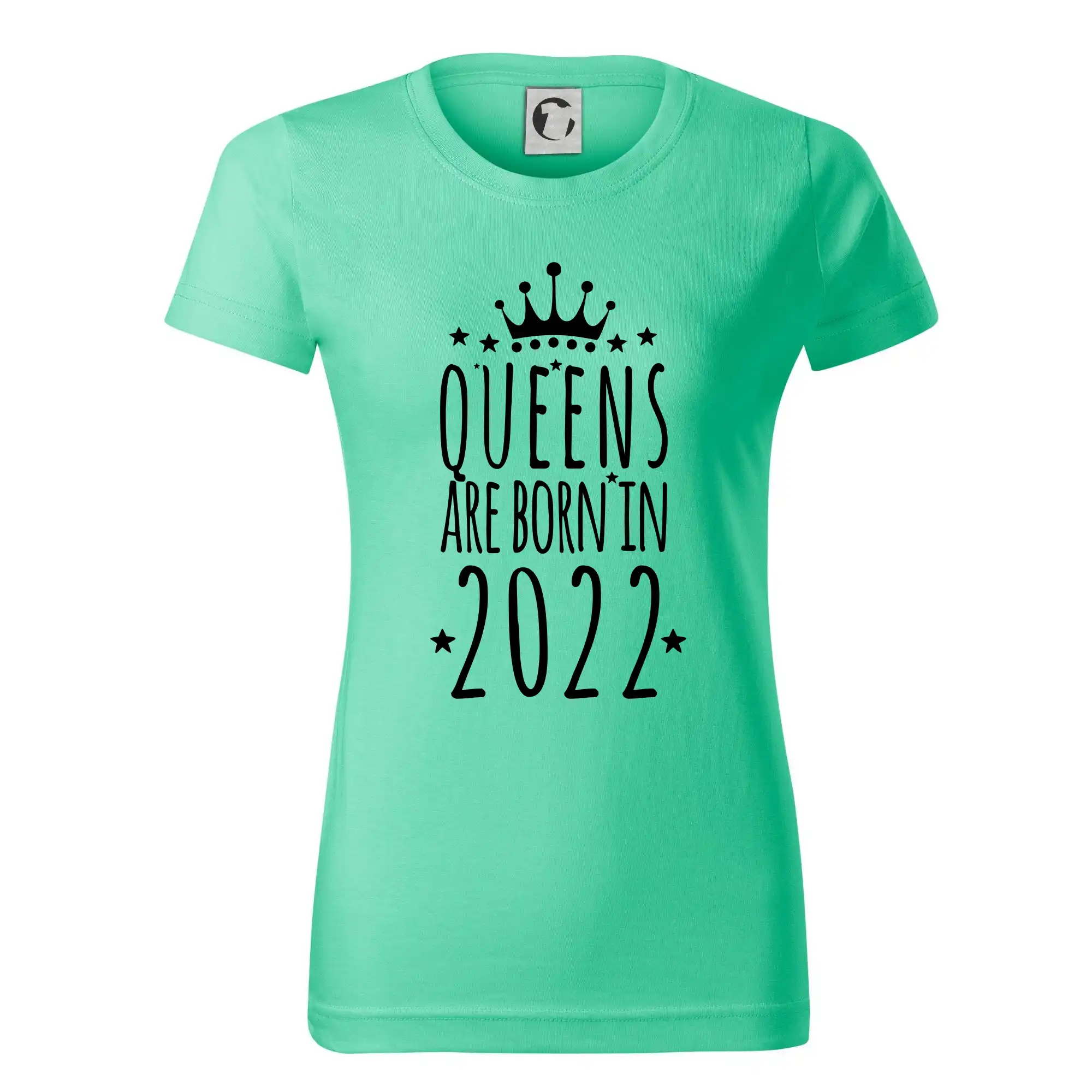 Queens are born in 2022