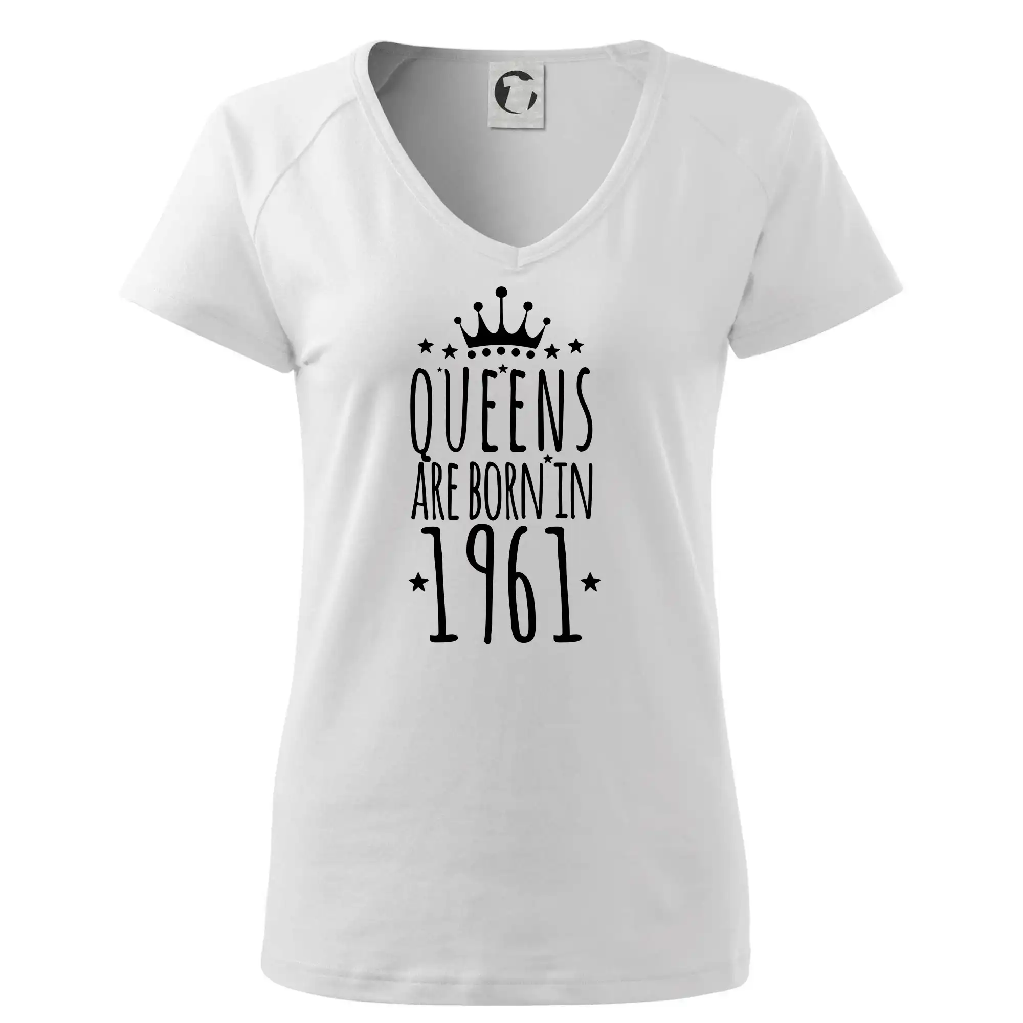 Queens are born in 1961