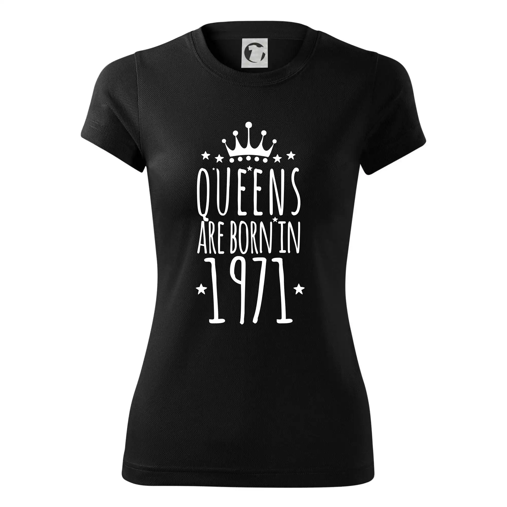 Queens are born in 1971