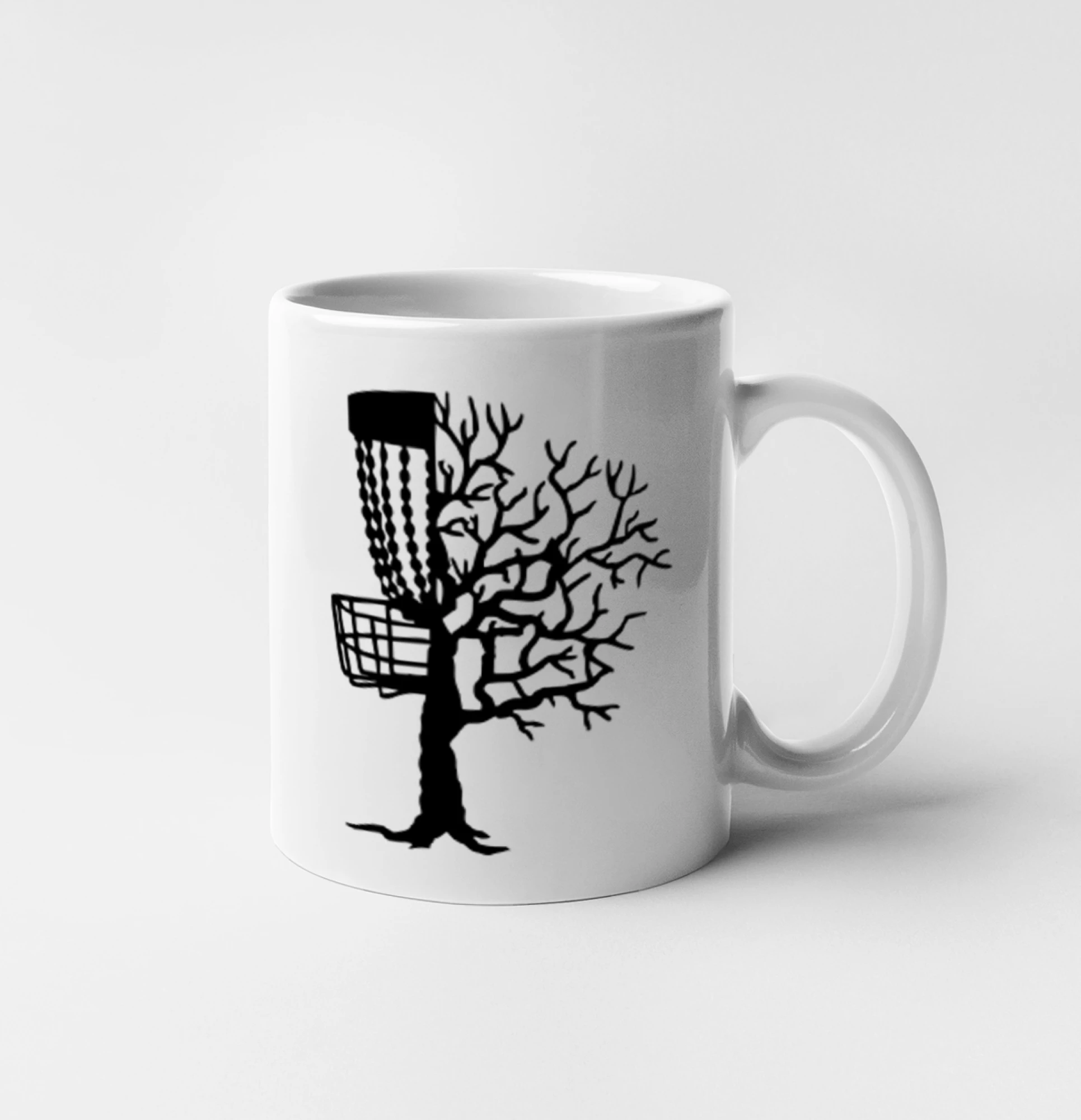 Disc golf pozor strom