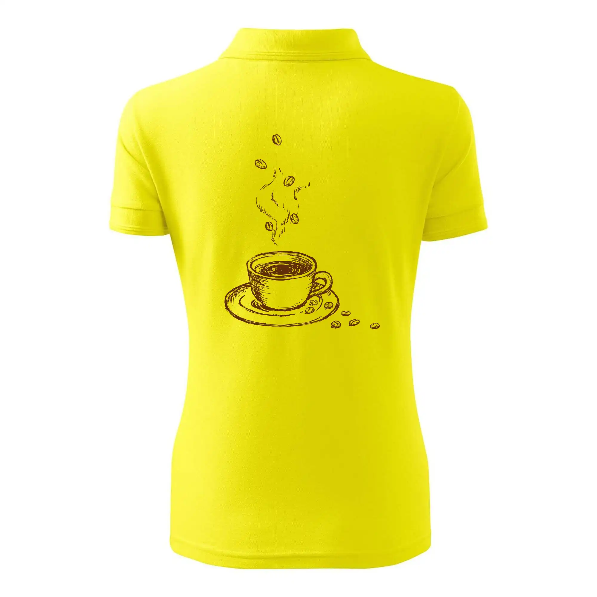 Hrnek plný čerstvé kávy