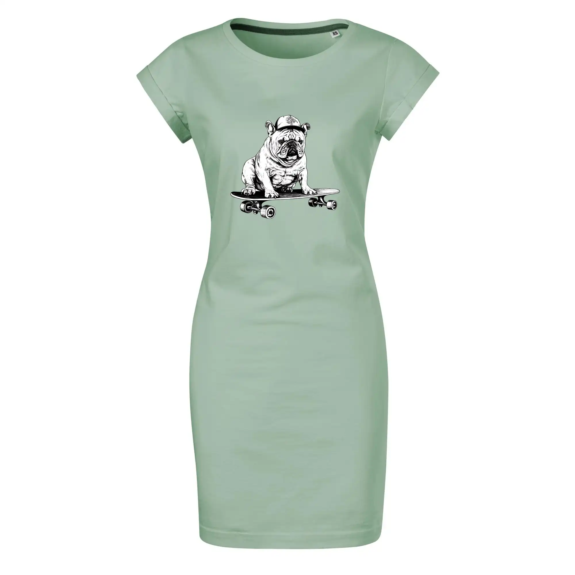 Černobílý buldok na skateboardu