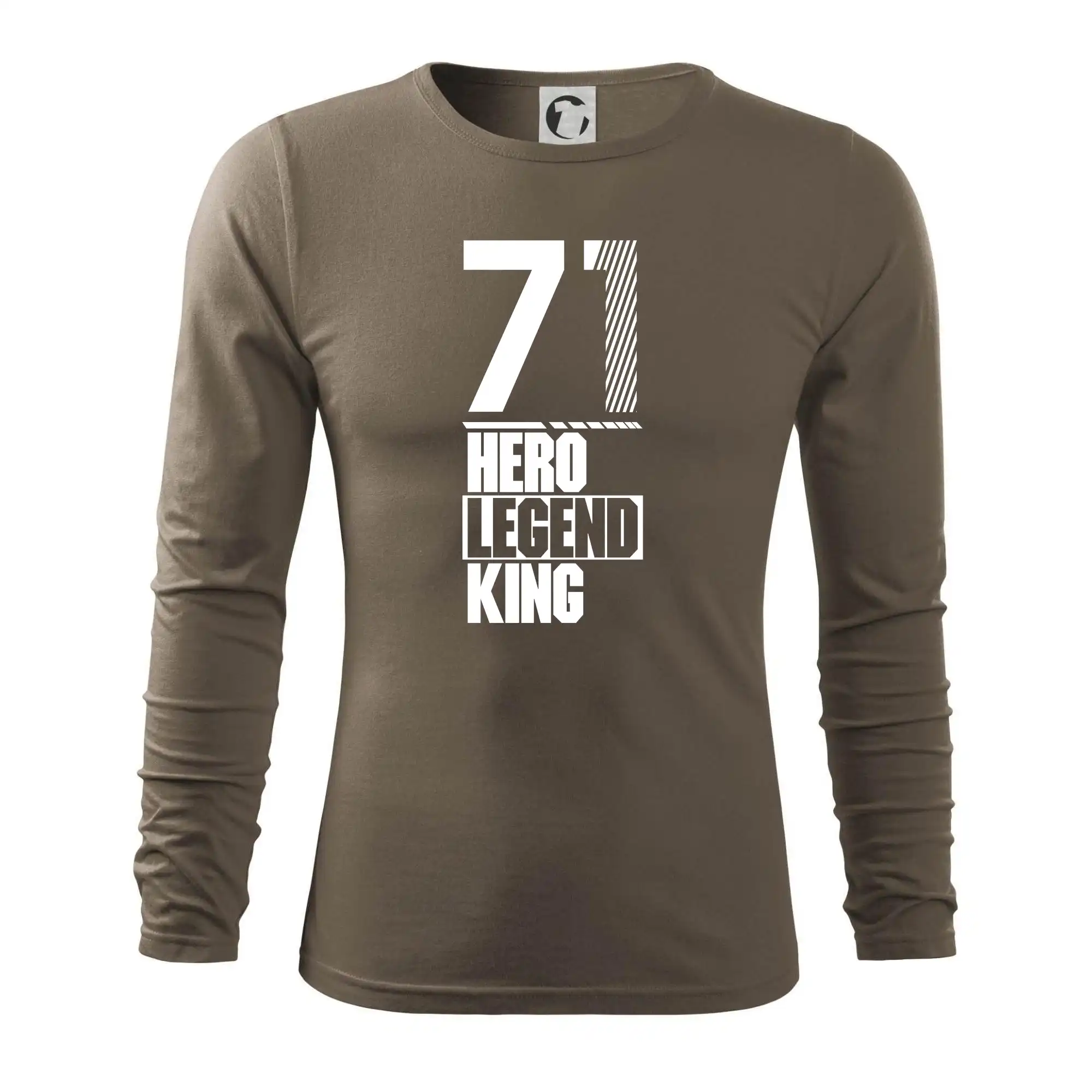 Hero, Legend, King 1971