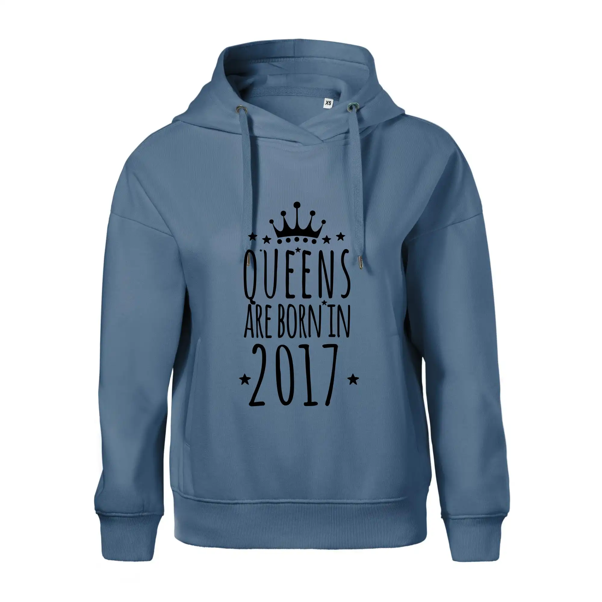 Queens are born in 2017