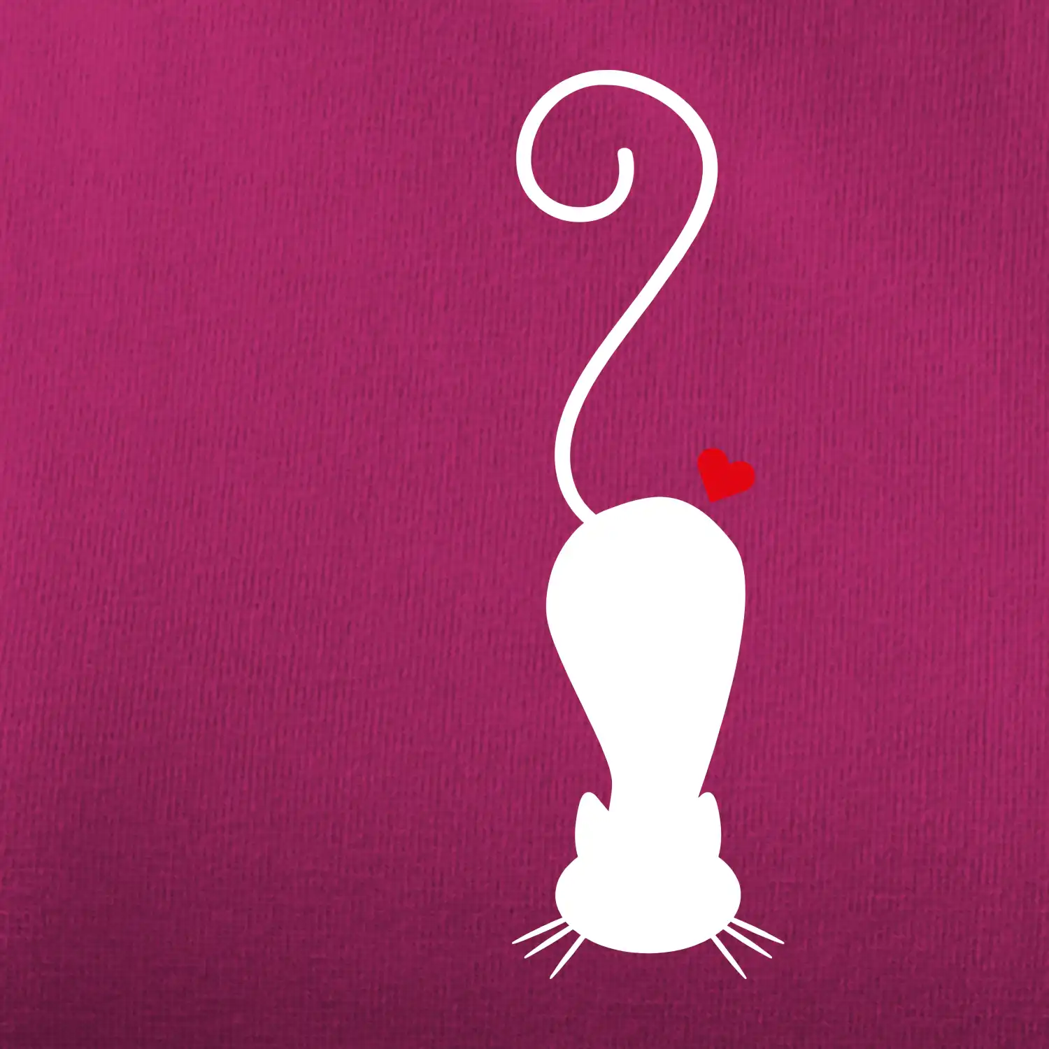 Zamilovaná kočka ležící