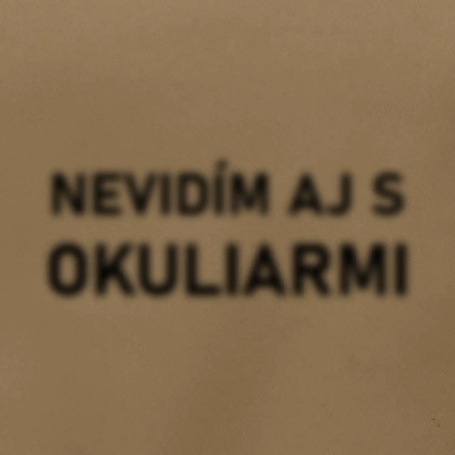 Nevidím aj s okuliarmi SK